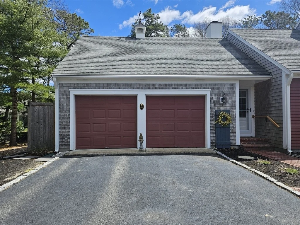 Photo of 170 Sturbridge Drive