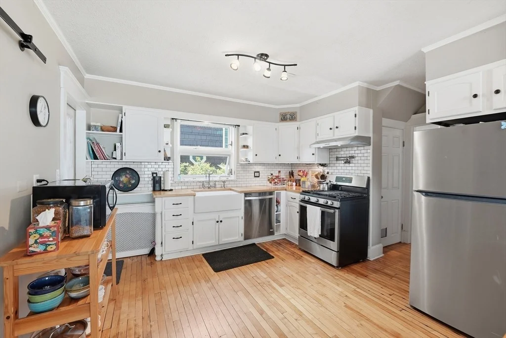 Photo of 24 Thomas Ave