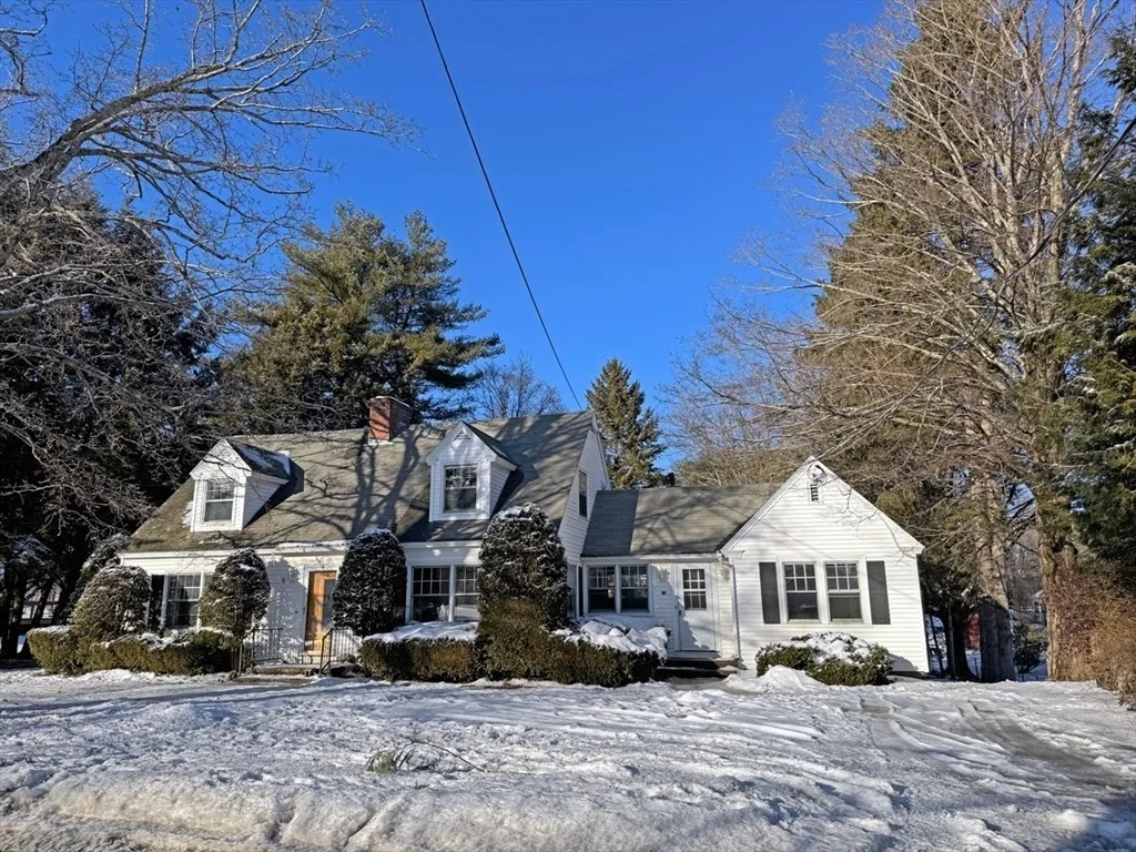 Photo of 41 West Mountain Road