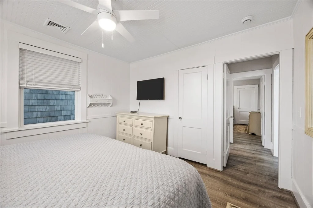 Photo of 24 Cove St