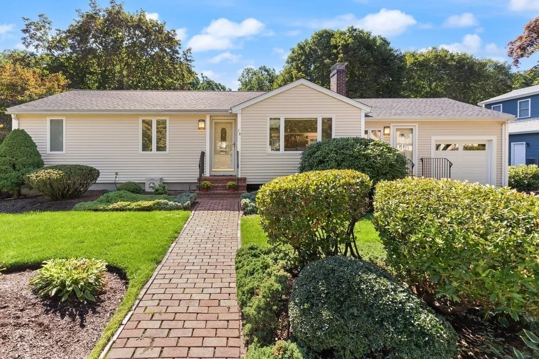 Photo of 16 Leonard Rd