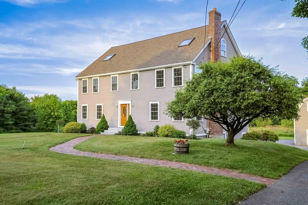 Photo of 21 Randall Rd
