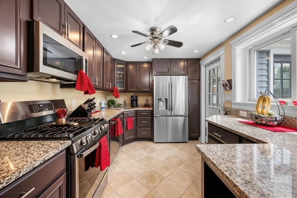 Photo of 42 Walnut St