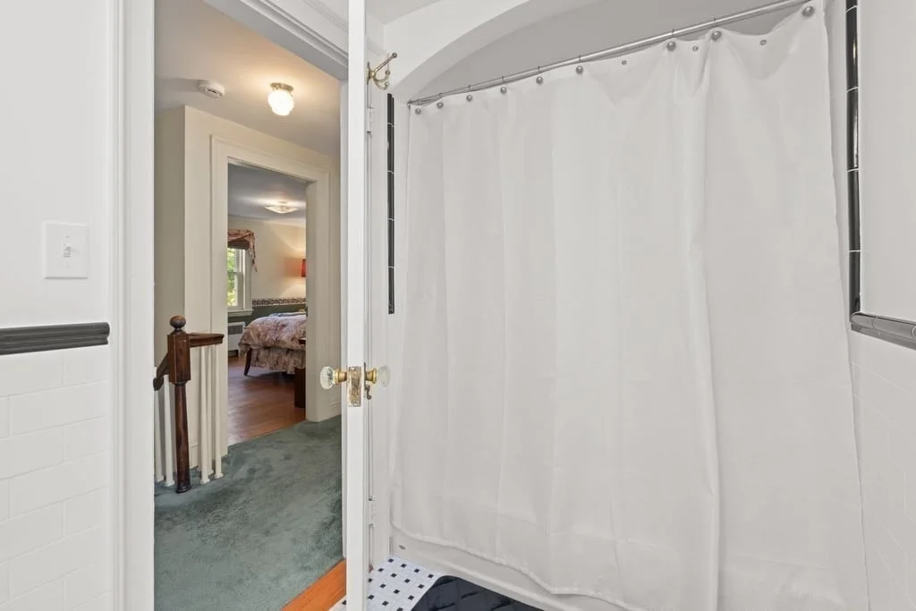 Photo of 42 Baker Ave