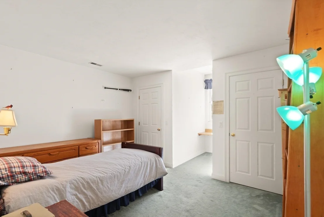 Photo of 32 Ashland Road