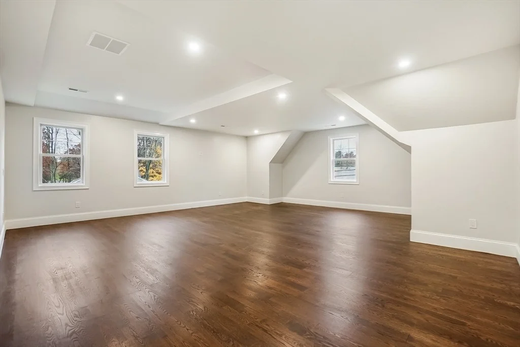 Photo of 157 Mill St