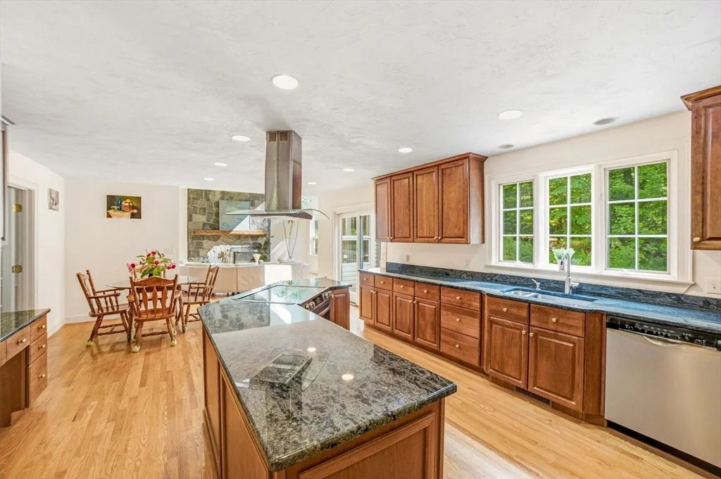 Photo of 85 Cedarwood Rd