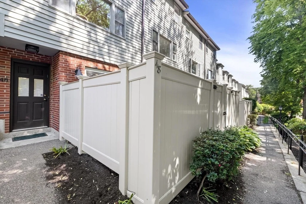 Photo of Unit 48 at 48 Regent Circle