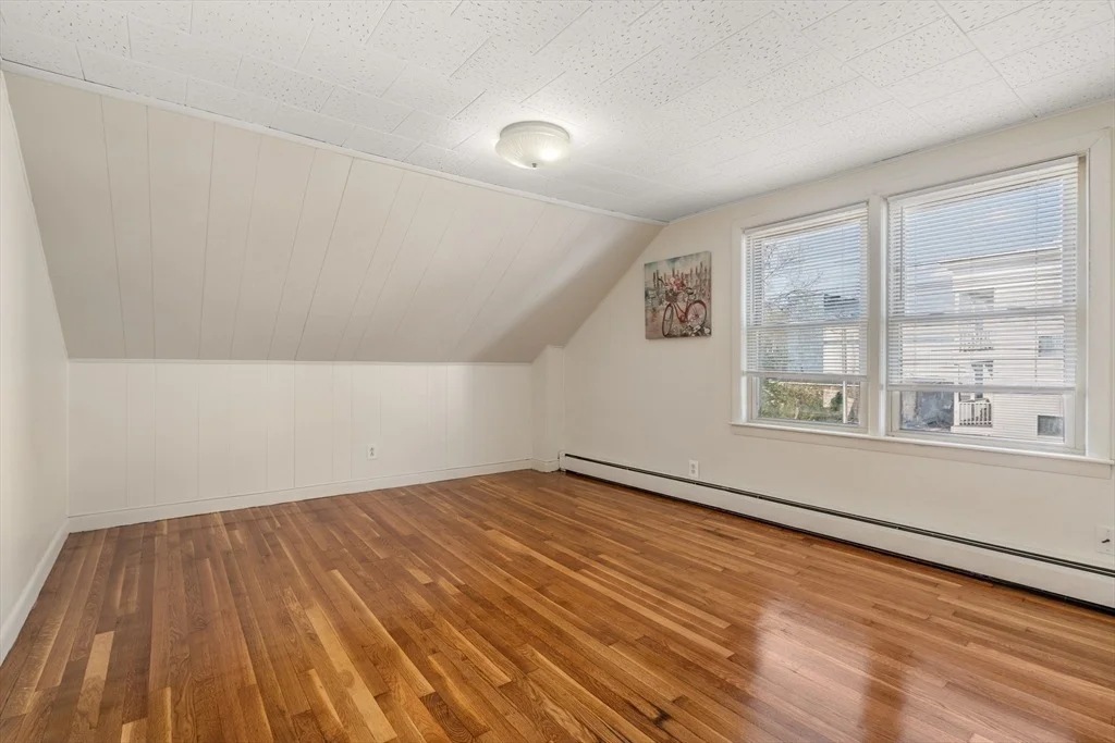 Photo of 155 Grand St