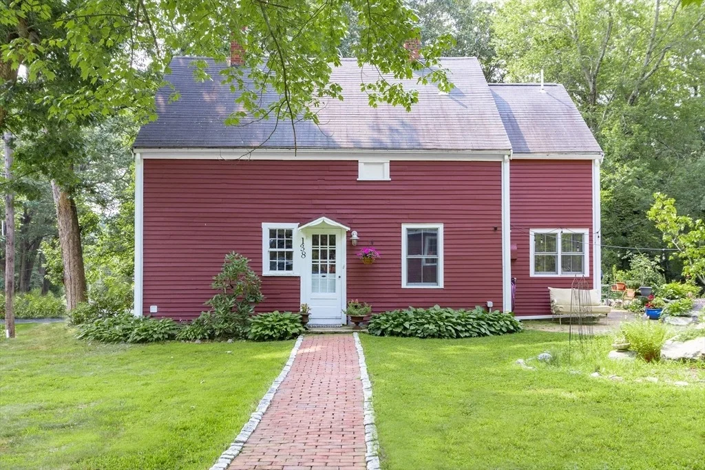 Photo of 138 Mill St