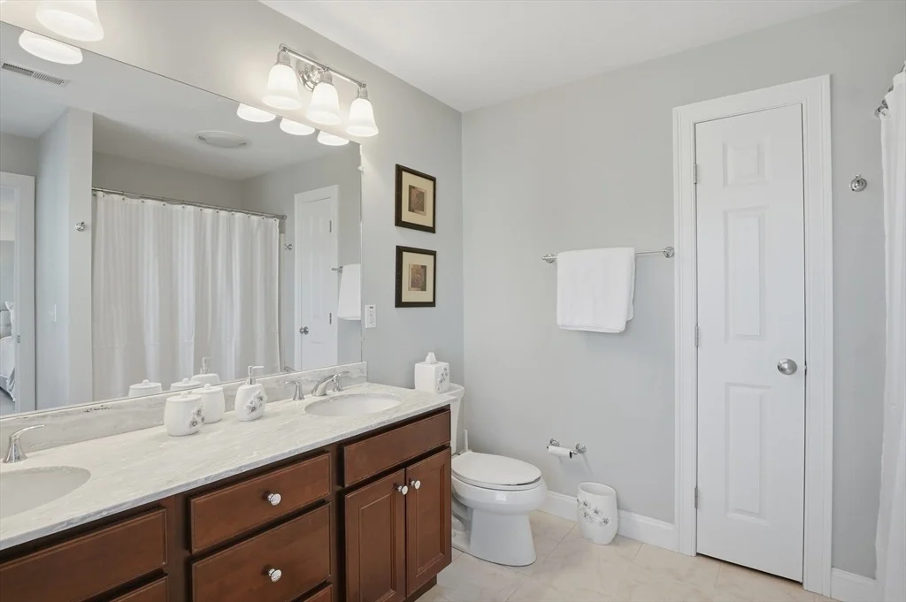Photo of Unit 5 at 5 Juniper Ridge