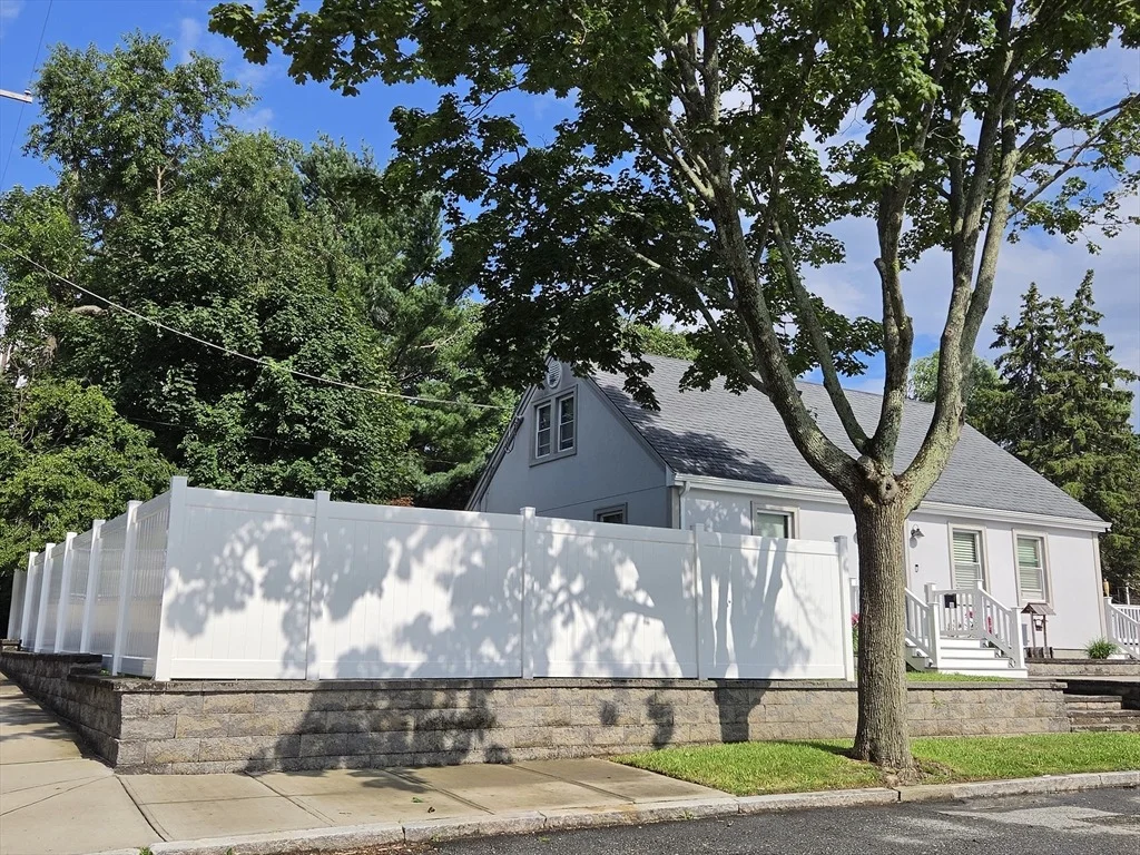 Photo of 10 Wayne St
