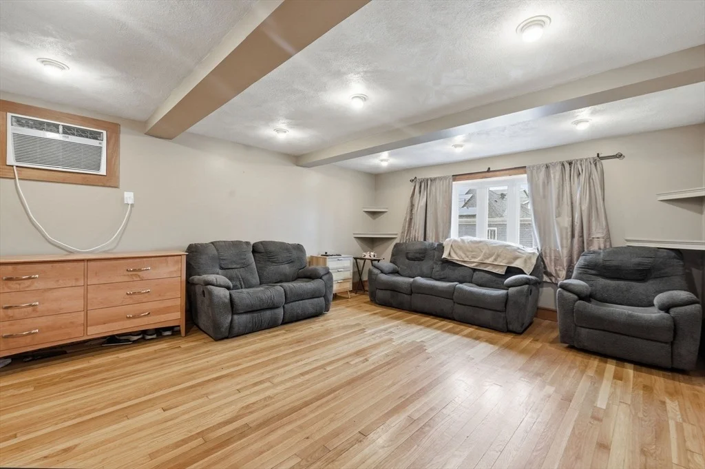 Photo of 80 Clarence St