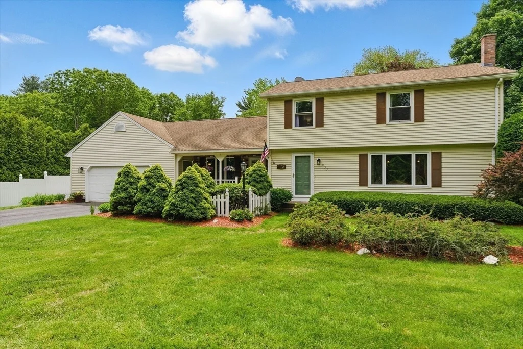 Photo of 237 Bay Road