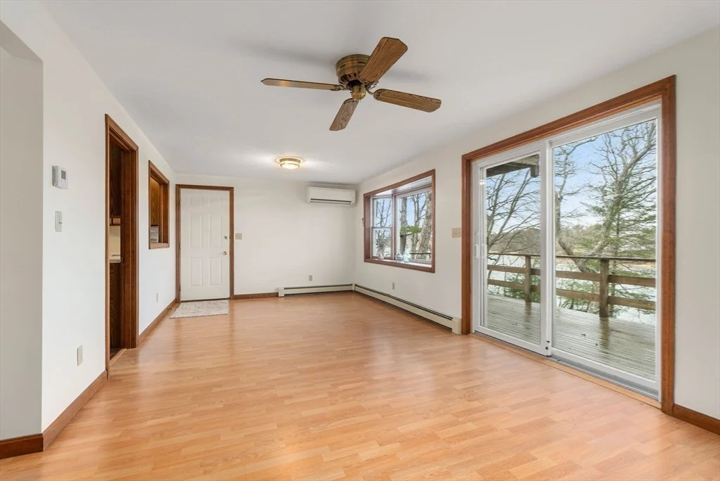 Photo of 14 Quamhasset Road