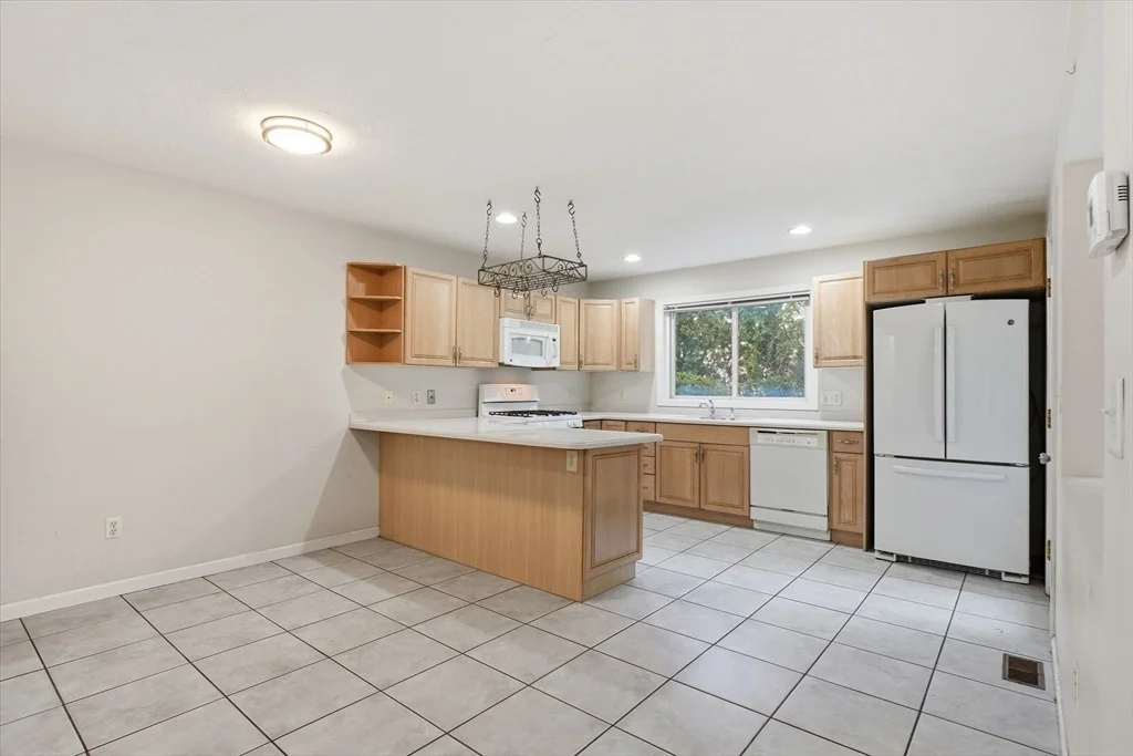 Photo of Unit 196 at 196 Algonquin Trail