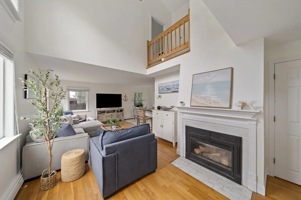Photo of 71 Webster Avenue