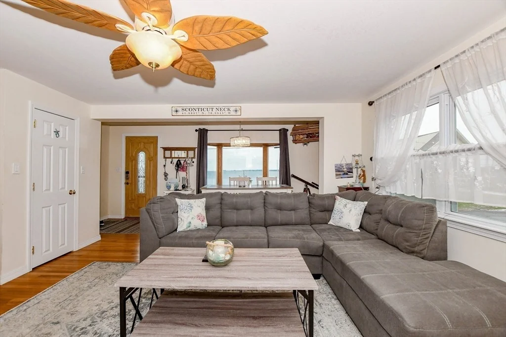 Photo of 58 Bayview Avenue