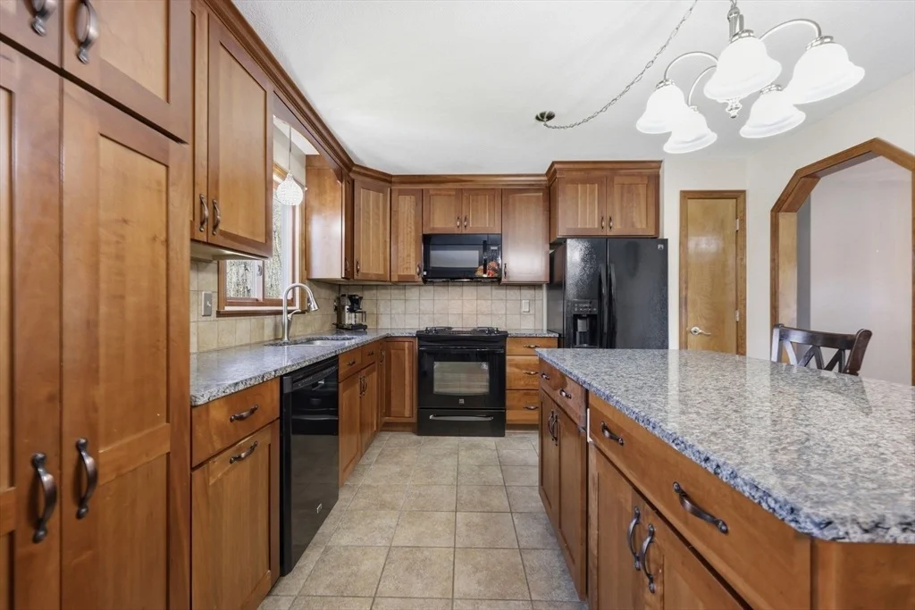 Photo of 39 Salli Circle