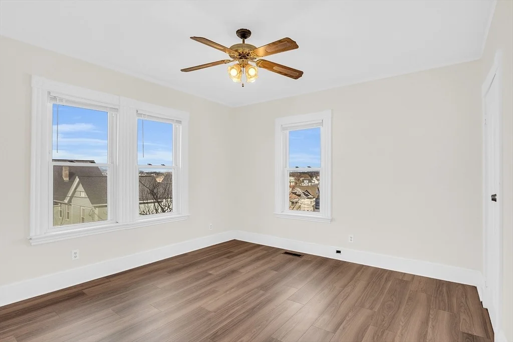 Photo of 16 Walnut Terr