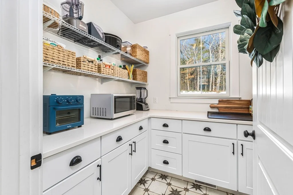 Photo of 102 Bogan Rd