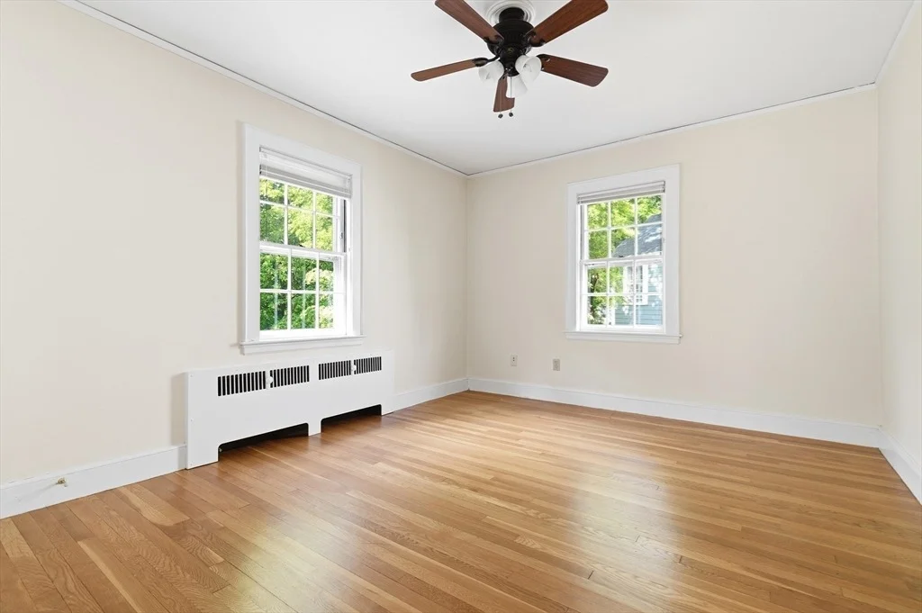 Photo of 40 Allen Circle