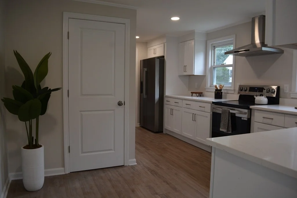 Photo of 69 Lancaster Avenue