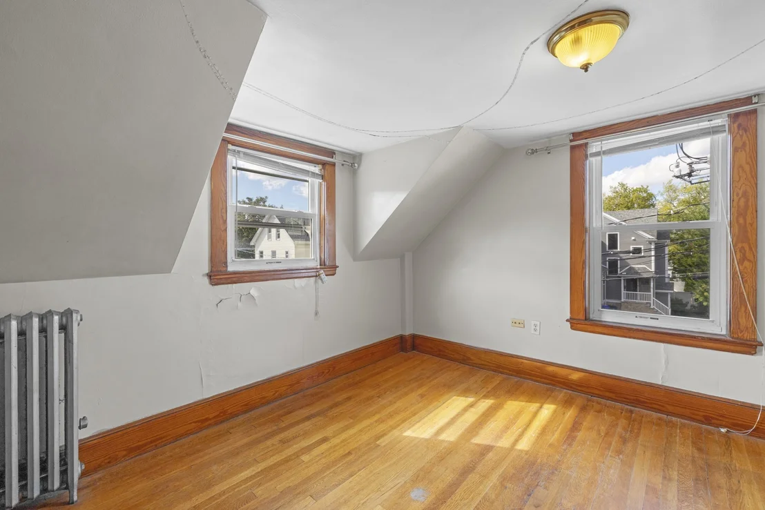 Photo of 12 Shepard St