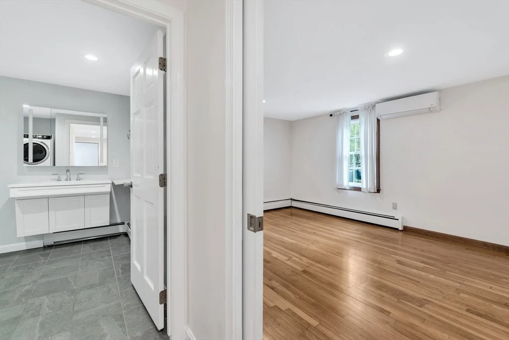 Photo of 12 Maple Lane