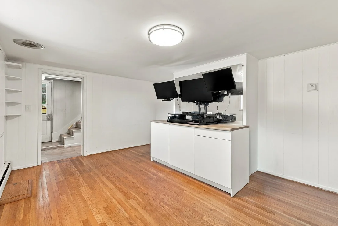 Photo of 43 Chilmark