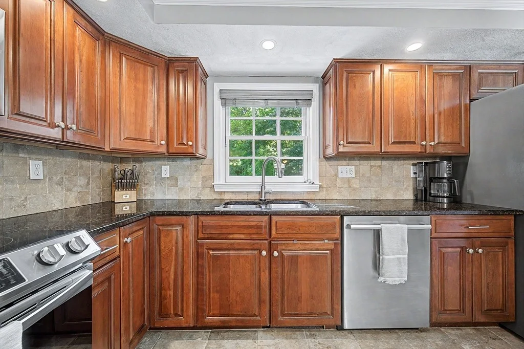 Photo of 25 Claire Drive