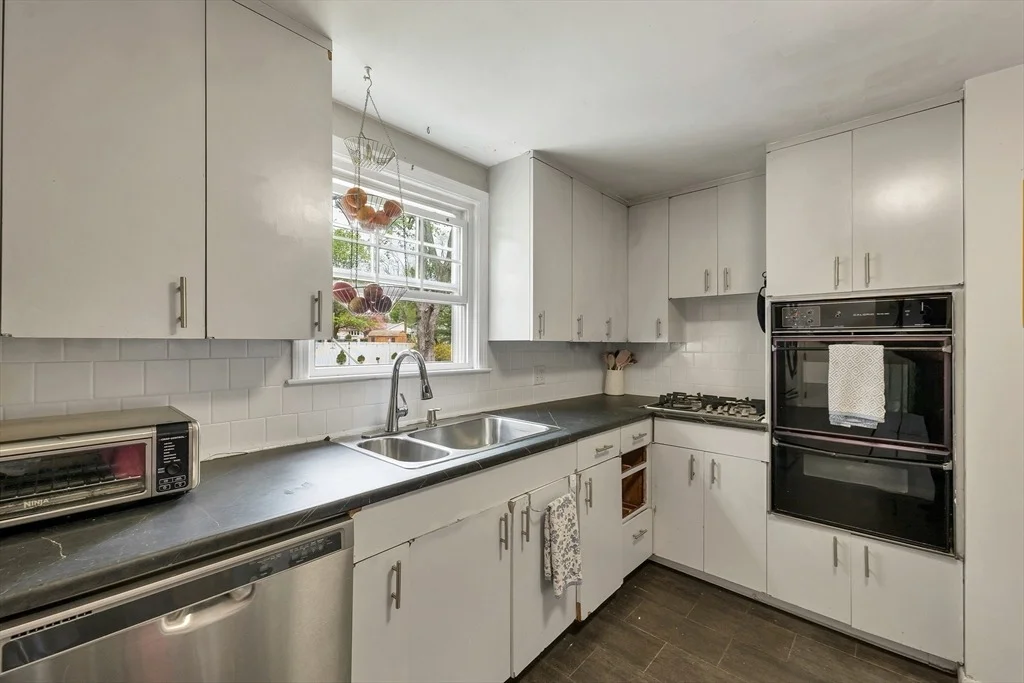 Photo of 18 Buckman Drive