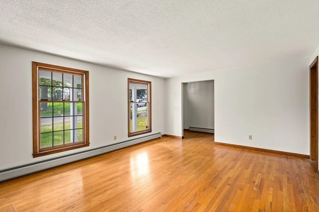 Photo of 29 Picard Cir