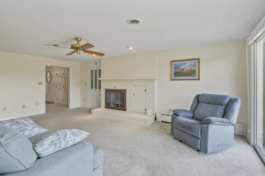 Photo of 330 Benjamin Street