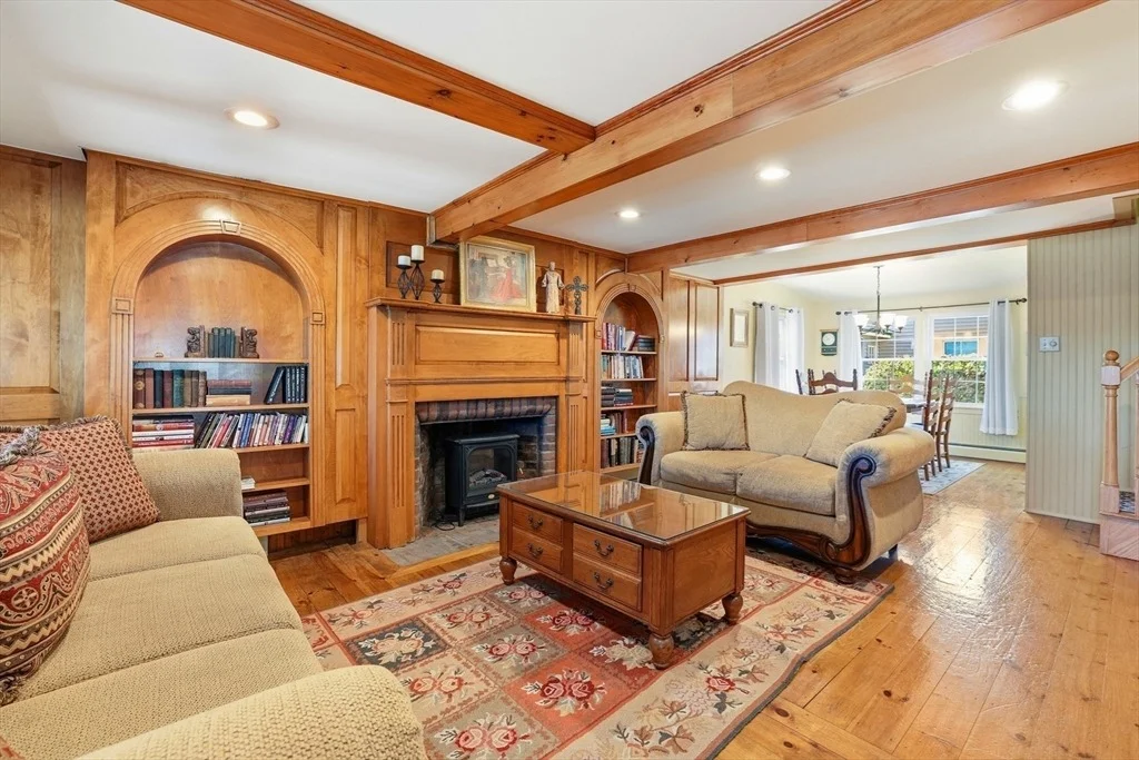 Photo of 20 Brunnell Avenue
