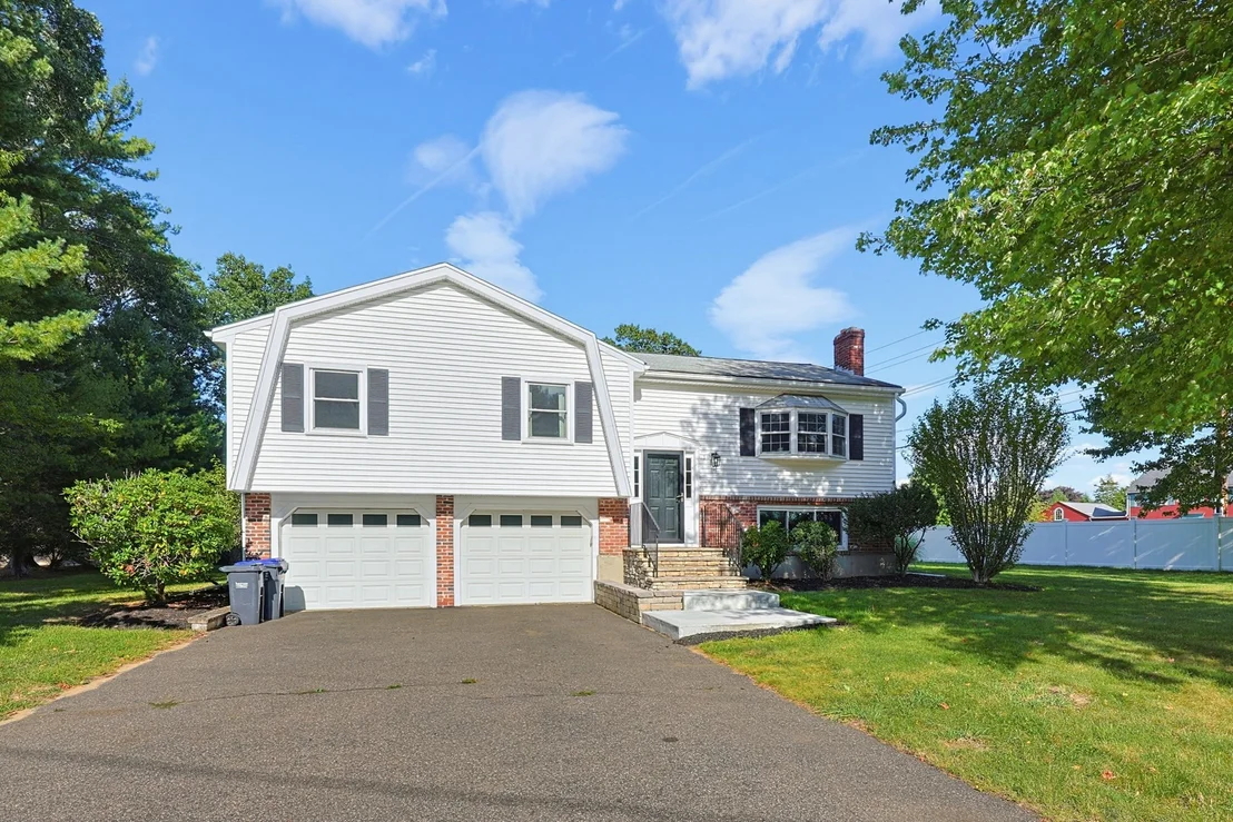 Photo of 1 Garrison Dr