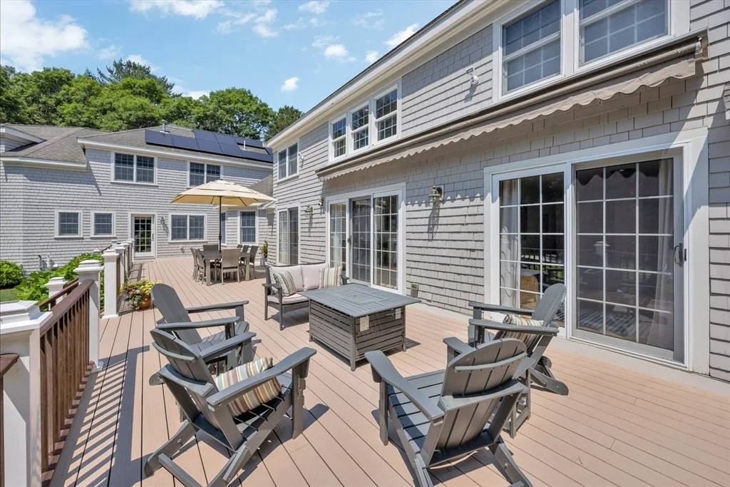 Photo of 72 Highwood Way