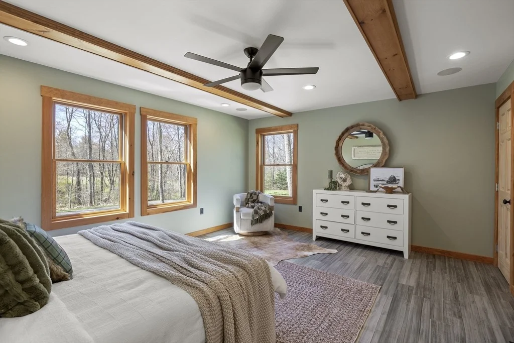 Photo of 8 Barrett Rd