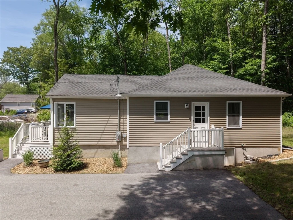 Photo of 132 Nugget Dr