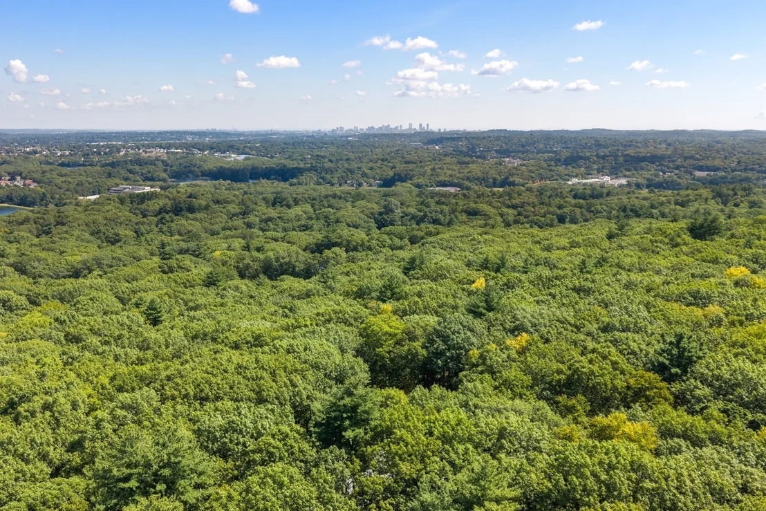 Photo of 80 Doublet Hill Rd
