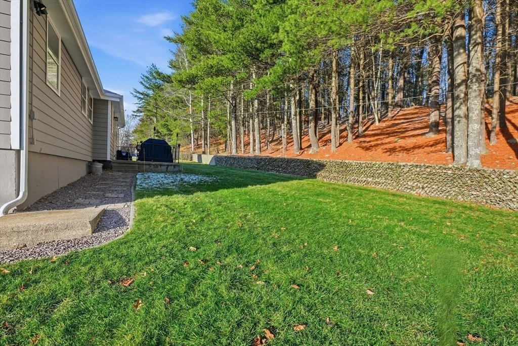 Photo of 55 Ledgewood Road