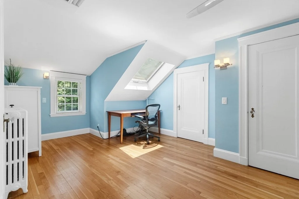 Photo of 14 Rangeley Rdg
