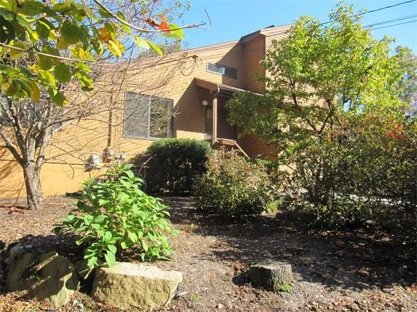 Photo of 356 Mountain Street