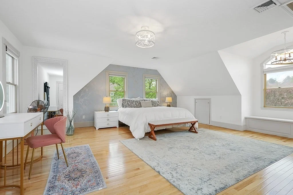 Photo of 20 Maple Ave