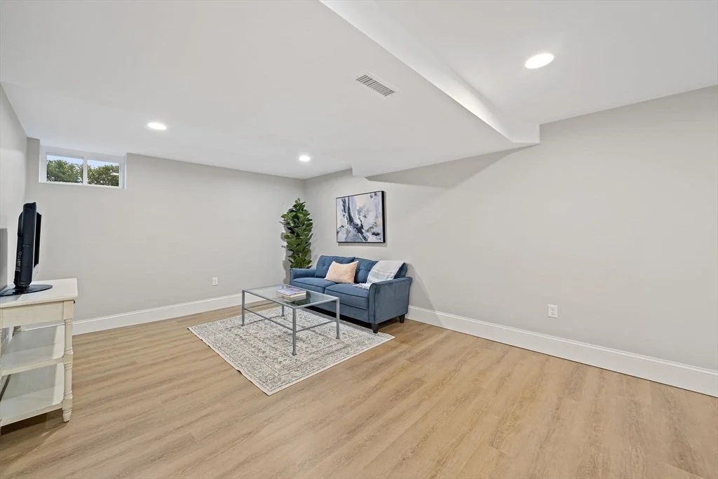 Photo of 53 Highland Ave