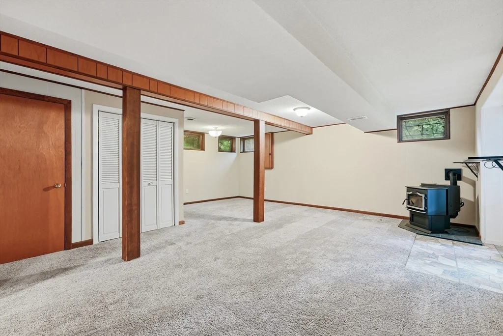 Photo of 9 Flintlock Ln