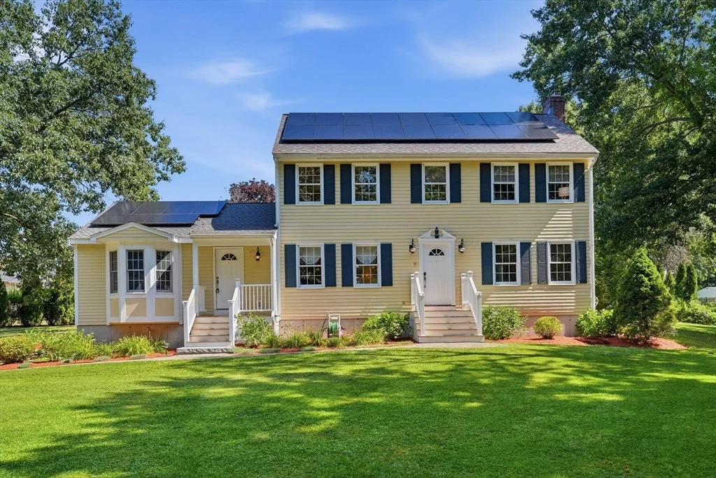 Photo of 267 Beacon