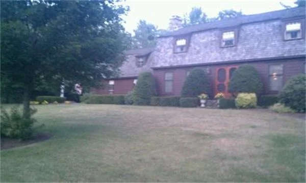 Photo of 34 Fruitland Rd