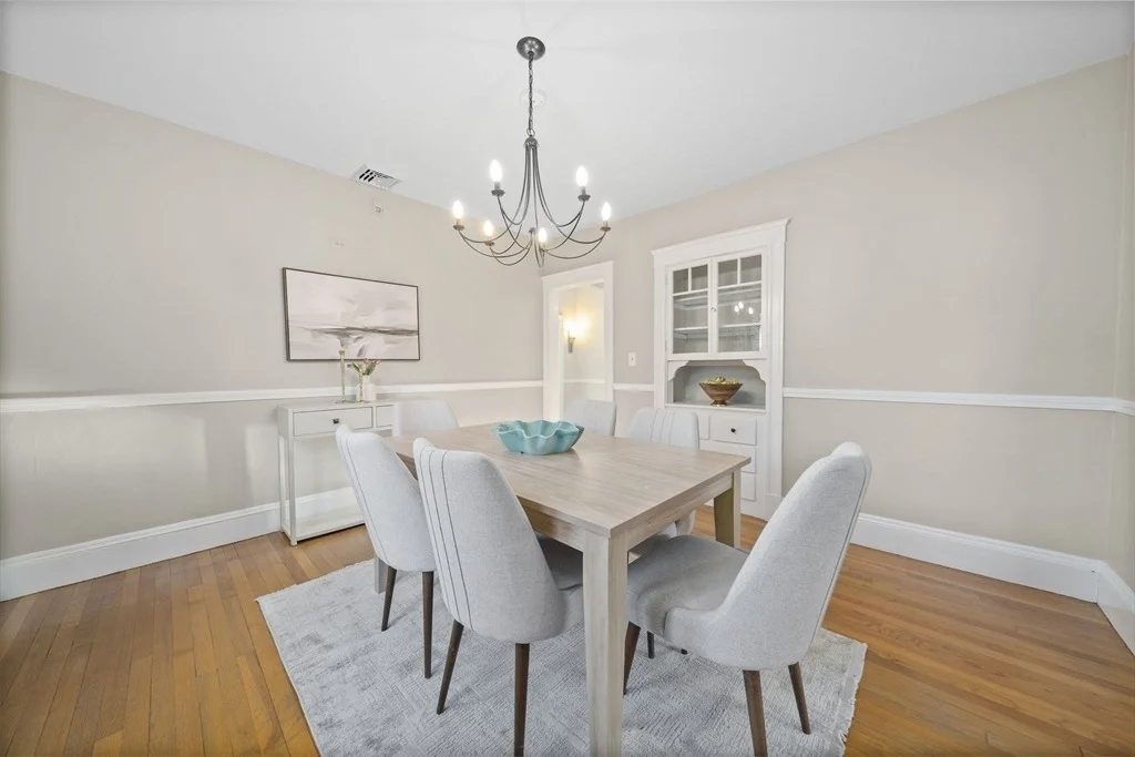 Photo of 86 Cabot Ave
