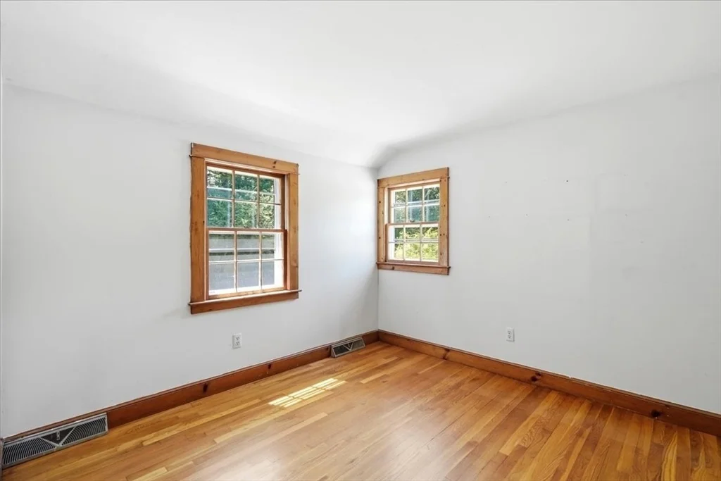 Photo of 8 Paolo Rd
